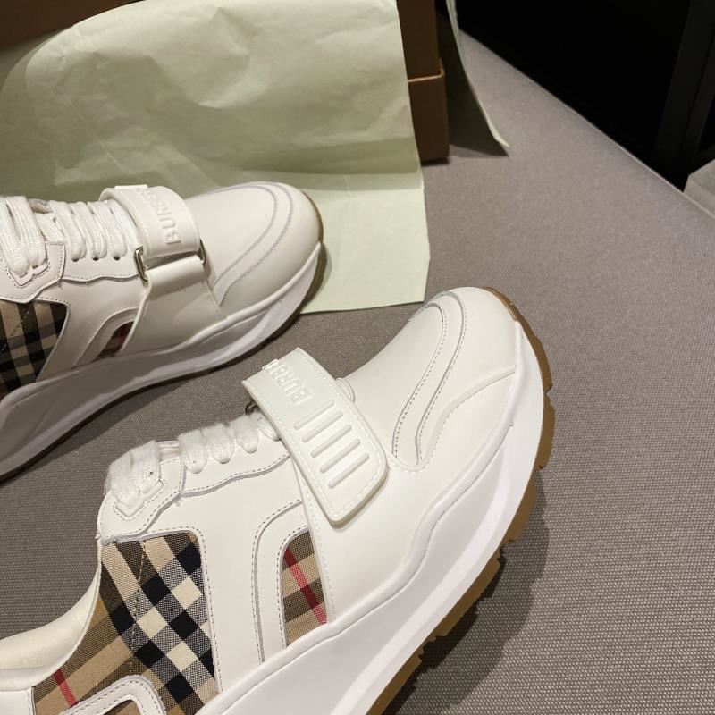 Burberry Low Shoes